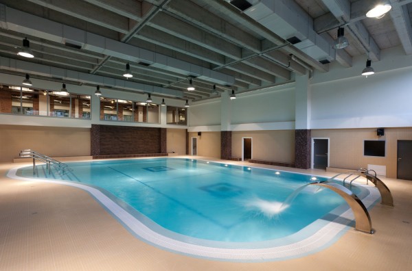 Fitness M�yn - basen
